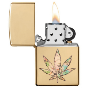 Pot Leaf Fusion Design Zippo