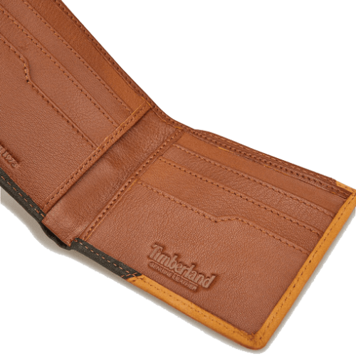 Alternative view of Timberland Men's Patchwork Billfold