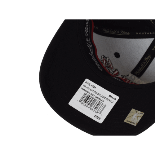 Mitchell & Ness NBA HWC Slap Sticker Classic Red Bulls Cap 4