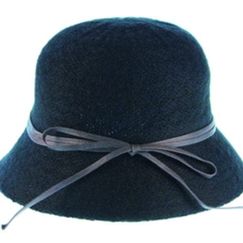 Μάλλινο γυναικείο καπέλο 2