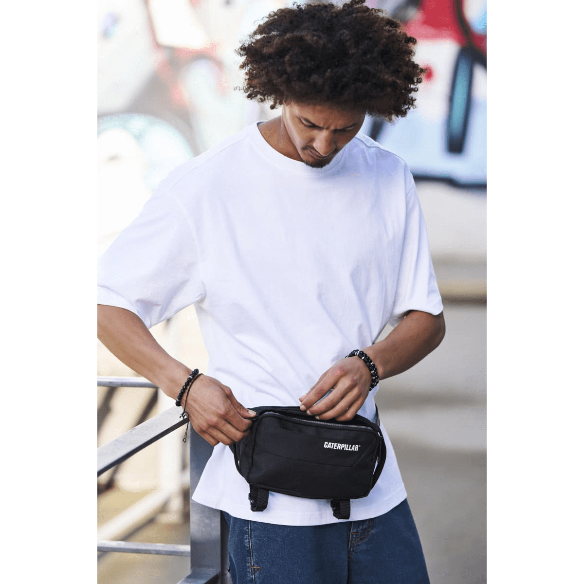Τσαντάκι μέσης/Crossbody City Caterpillar 84612-01 - Image 3