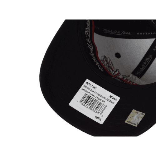 Mitchell & Ness NBA HWC Slap Sticker Classic Red Bulls Cap 4